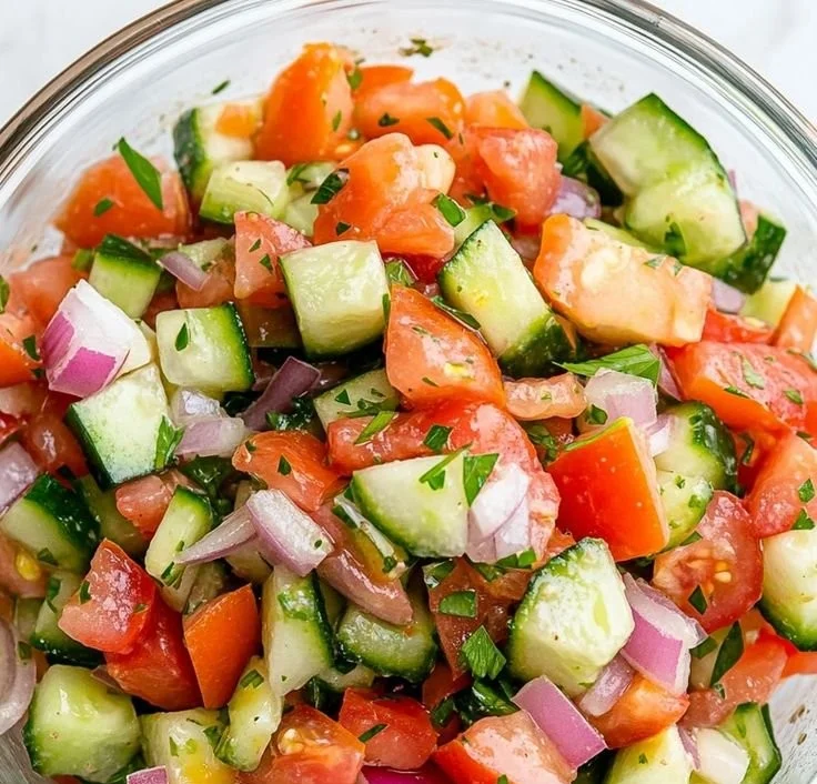 Refreshing Italian Cucumber Salad