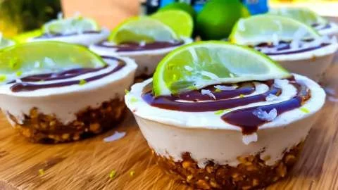 RAW KEY LIME PROTEIN CUPCAKE PIE RECIPE